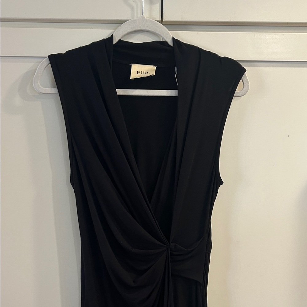 Beautiful Elie Tahari Dress ❤️